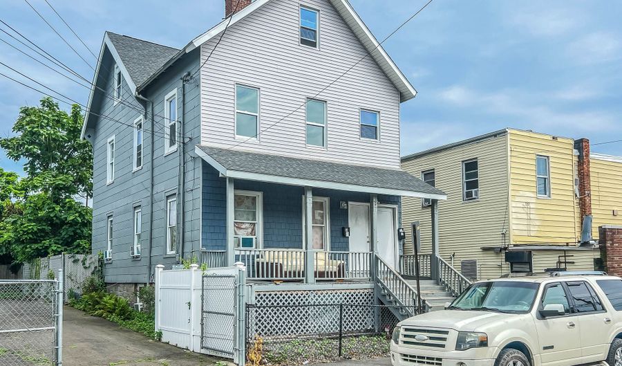 16 Jones Ave 2, Bridgeport, CT 06604 - 5 Beds, 2 Bath