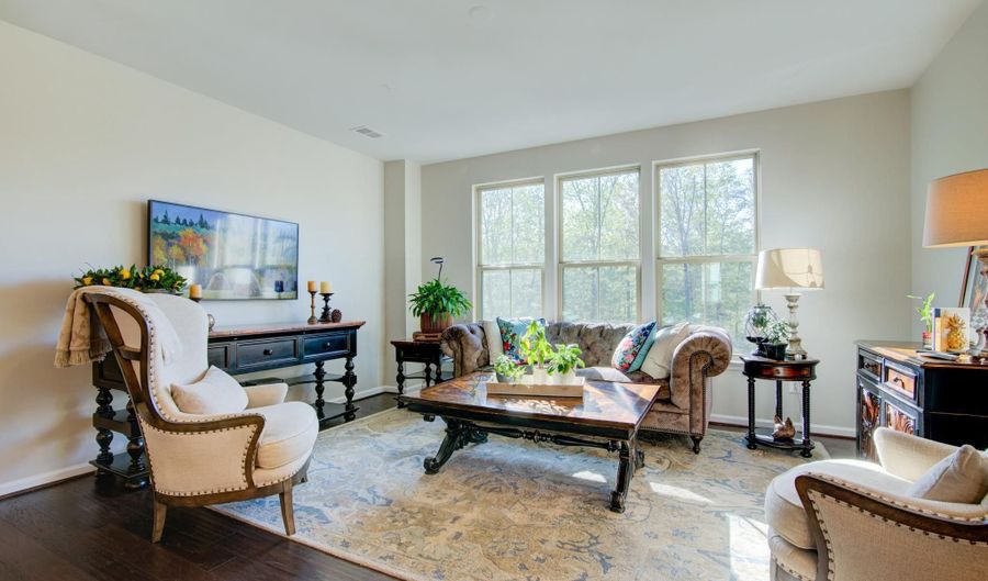 25337 CRESTED IRIS Ter, Aldie, VA 20105 - 3 Beds, 3 Bath