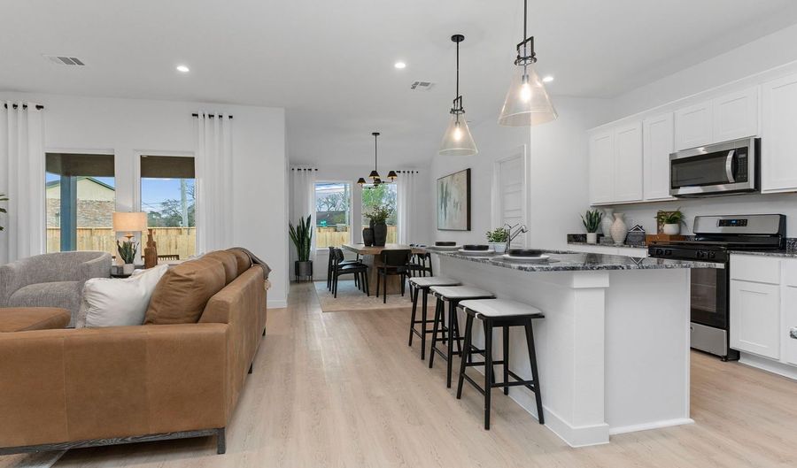 13 Robin Ct Plan: Cali, Angleton, TX 77515 - 4 Beds, 2 Bath