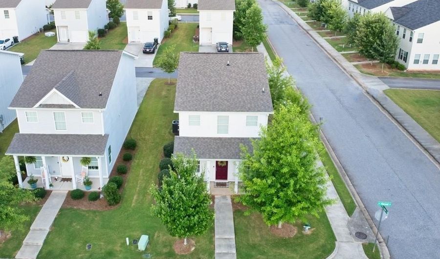 727 Vincent Dr, Athens, GA 30607 - 3 Beds, 3 Bath
