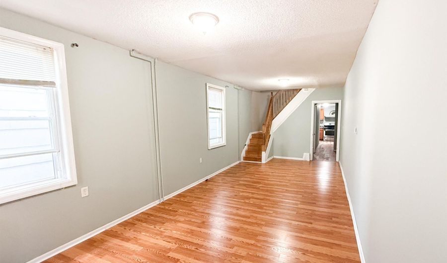 27 S Bellevue Ave, Atlantic City, NJ 08401 - 5 Beds, 2 Bath