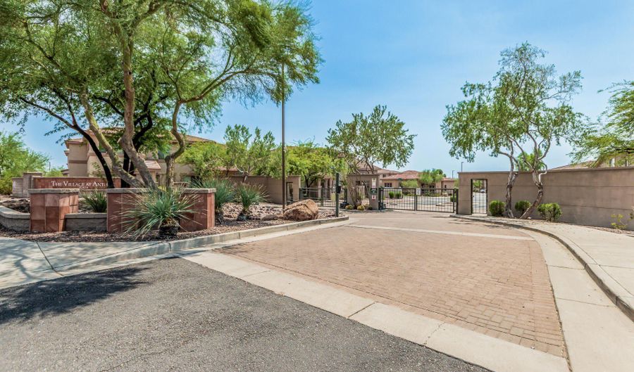 42424 N Gavilan Peak Pkwy 19102, Anthem, AZ 85086 - 3 Beds, 3 Bath