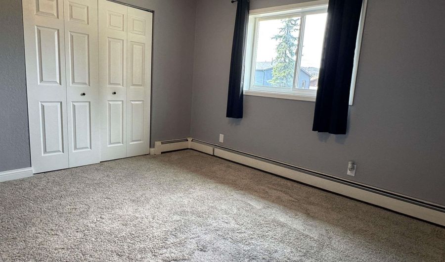 82 PEPPERDINE Dr, Fairbanks, AK 99709 - 3 Beds, 3 Bath