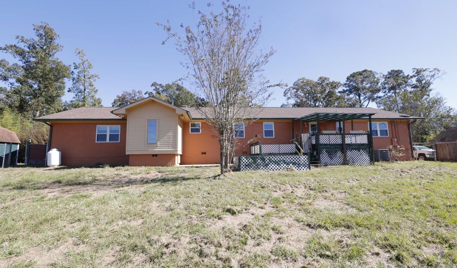 804 S Cleveland, Brookhaven, MS 39601 - 4 Beds, 4 Bath