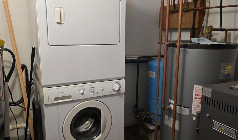 1846 Dartt Hill Rd, Bethel, VT 05032 - 3 Beds, 2 Bath