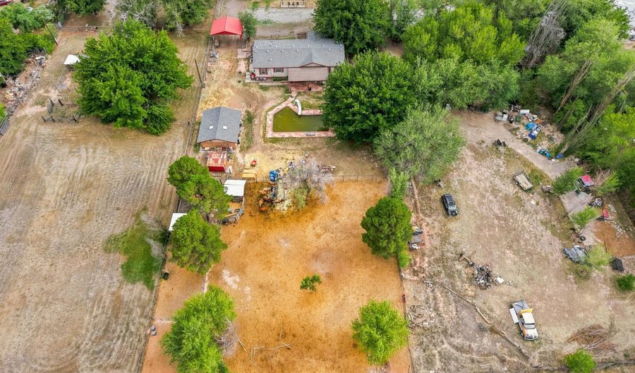 516 CHISOM Dr, Anthony, TX 79821 - 3 Beds, 2 Bath