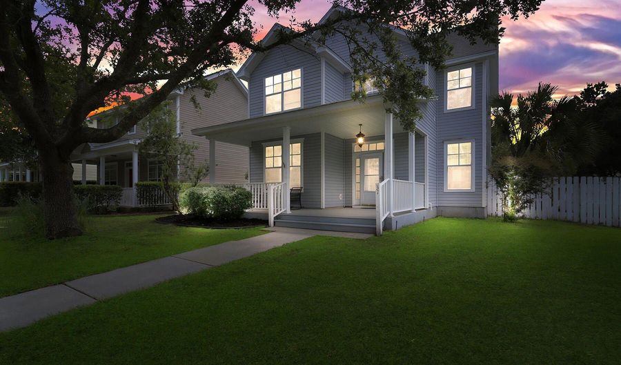 37 4th Ave, Bluffton, SC 29910 - 3 Beds, 3 Bath