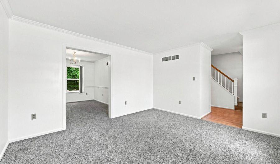 915 RUE MADORA Dr, Bear, DE 19701 - 4 Beds, 3 Bath