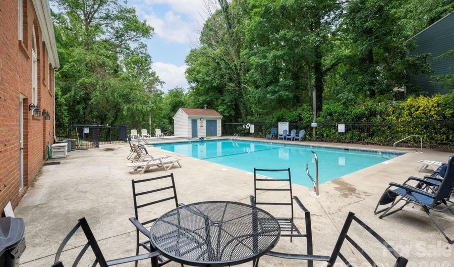 54 Foxberry Dr, Arden, NC 28704 - 3 Beds, 2 Bath