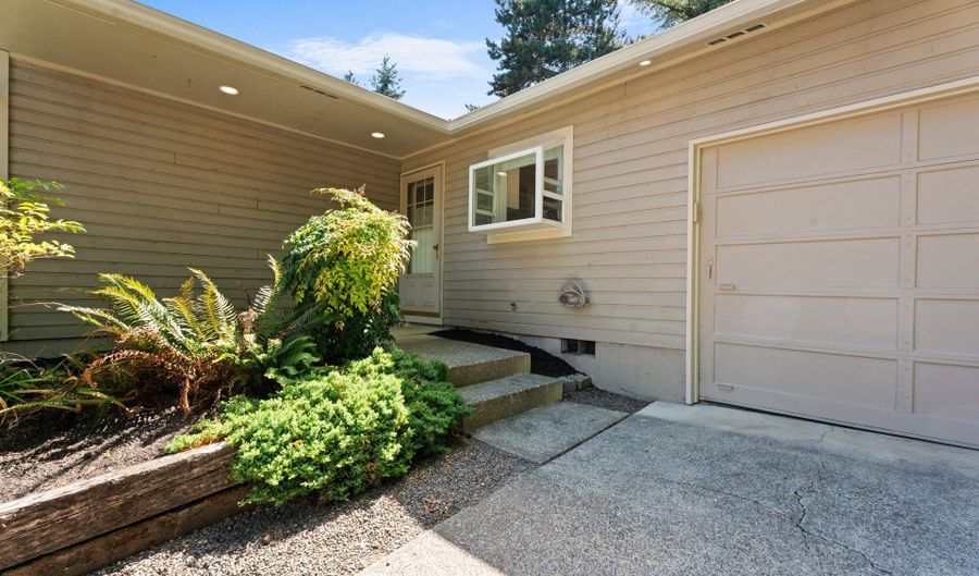 13250 SW WEIR Rd, Beaverton, OR 97008 - 3 Beds, 2 Bath