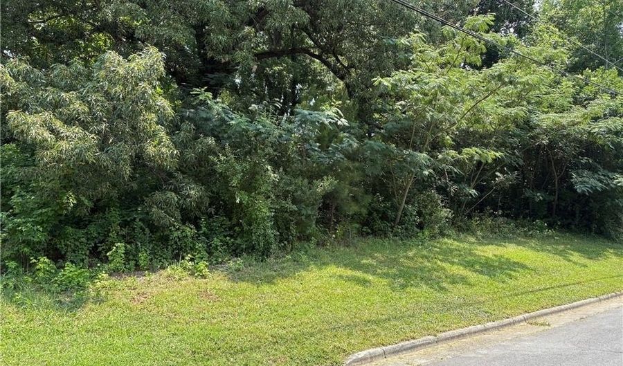 432 Woodlawn St, Asheboro, NC 27203 - 0 Beds, 0 Bath