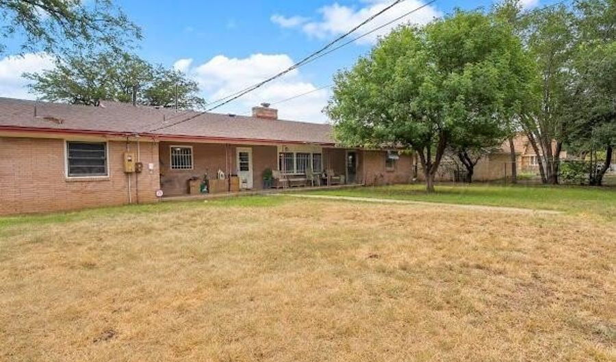 2216 S TYLER St, Amarillo, TX 79109 - 4 Beds, 3 Bath