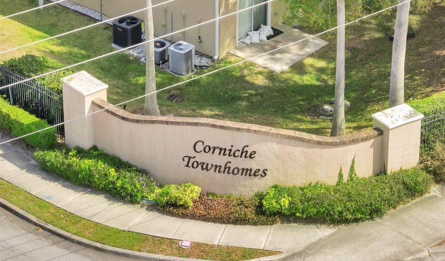 200 STERLING SPRINGS Ln, Altamonte Springs, FL 32714 - 2 Beds, 3 Bath