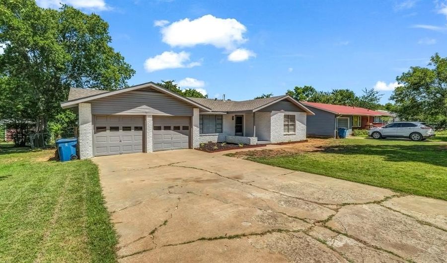 107 Rosedale Ave, Keene, TX 76059 - 3 Beds, 2 Bath
