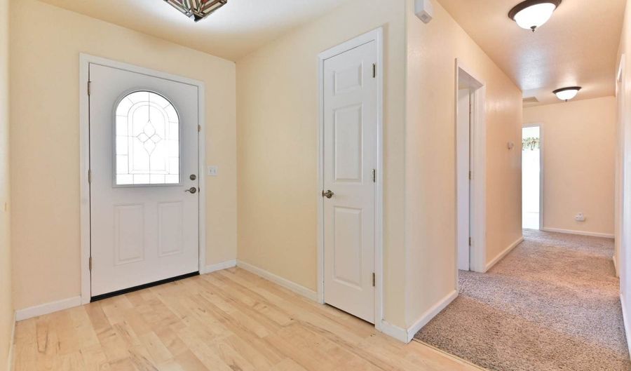 735 Live Oak Dr, Angels Camp, CA 95222 - 3 Beds, 2 Bath