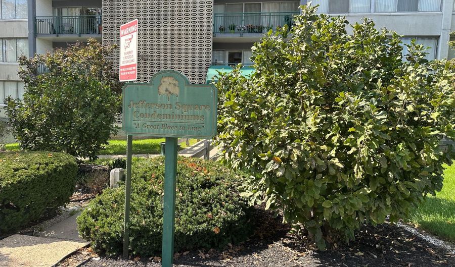 1806 METZEROTT Rd 505, Adelphi, MD 20783 - 2 Beds, 1 Bath