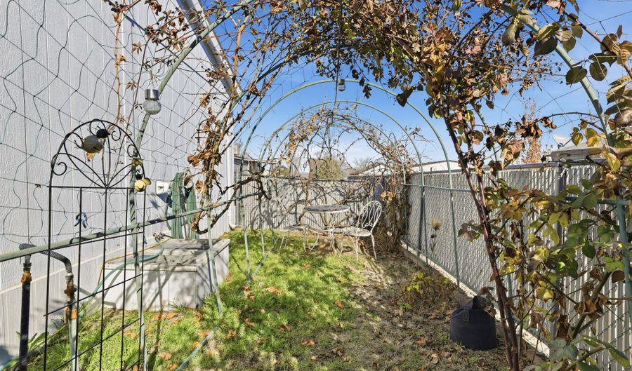 1810 Rhonda Rd, Chino Valley, AZ 86323 - 3 Beds, 2 Bath