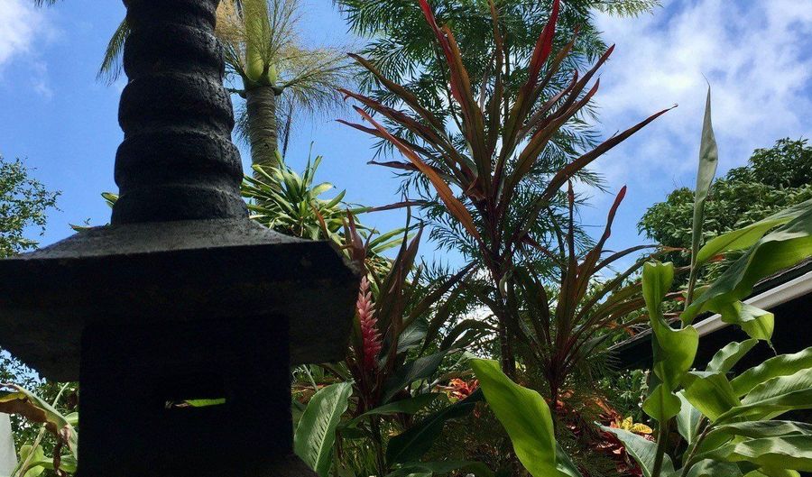 3198 WAWAE Rd, Kalaheo, HI 96741 - 7 Beds, 5 Bath