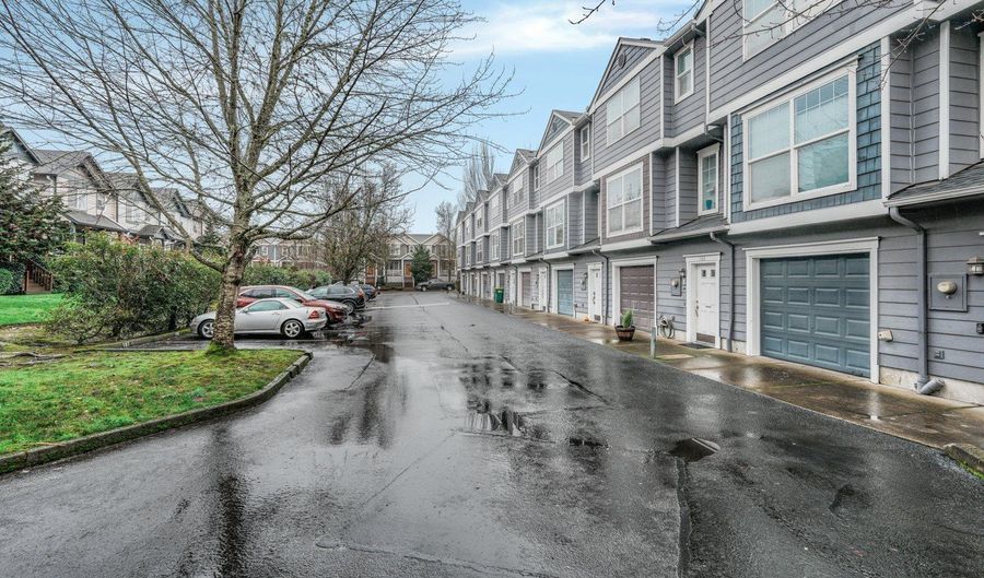 1244 SW 160TH Ave 104, Beaverton, OR 97006 - 3 Beds, 2 Bath