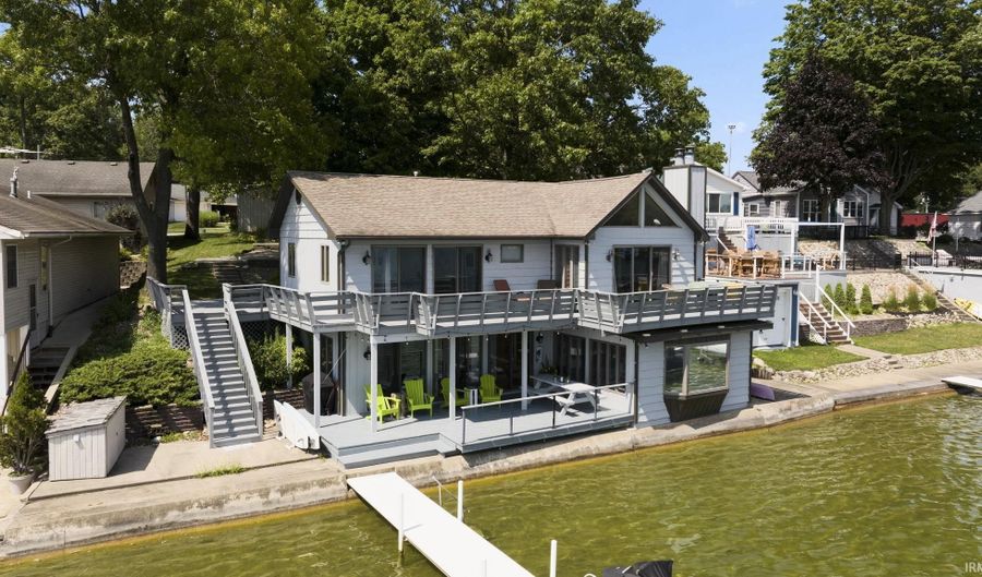 2405 W Sycamore Beach Rd, Angola, IN 46703 - 3 Beds, 3 Bath