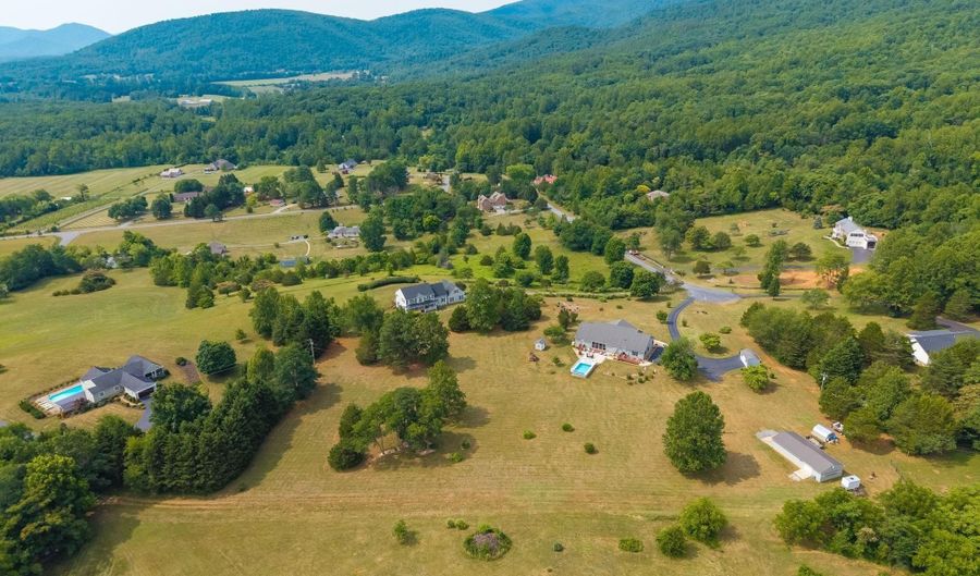 158 APPLE Ln, Afton, VA 22920 - 3 Beds, 2 Bath