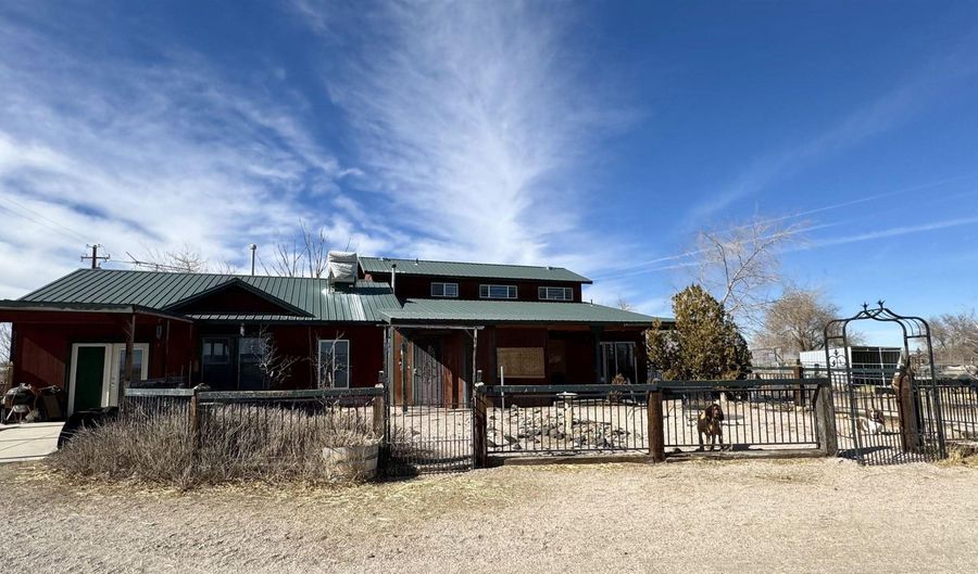 3860 Edwards Ln, Fallon, NV 89406 - 3 Beds, 3 Bath