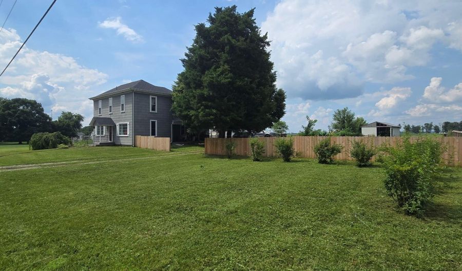 8136 Cincinnati Zanesville Rd SW, Amanda, OH 43102 - 4 Beds, 2 Bath