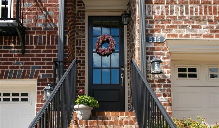 535 Rose Garden Ln, Alpharetta, GA 30009 - 4 Beds, 4 Bath
