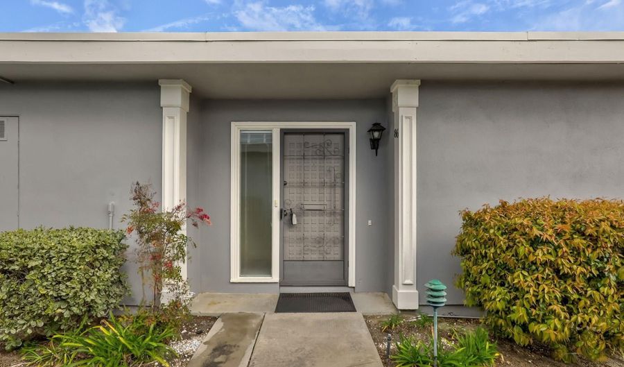 3747 Vista Campana S 86, Oceanside, CA 92057 - 2 Beds, 2 Bath