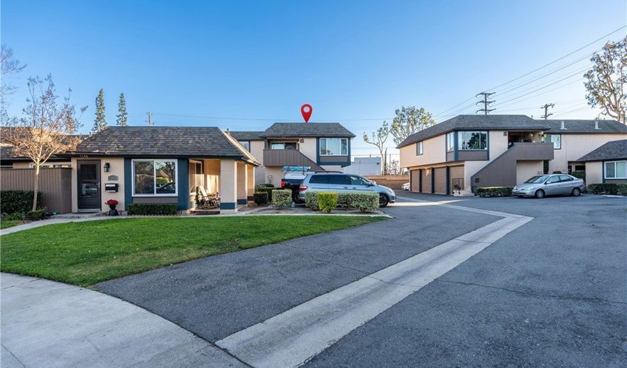 1143 S Clifpark, Anaheim, CA 92805 - 2 Beds, 1 Bath