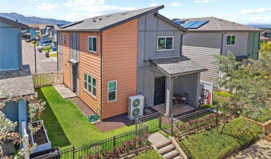 91-1640 Honouliuli St 61, Ewa Beach, HI 96706 - 4 Beds, 3 Bath