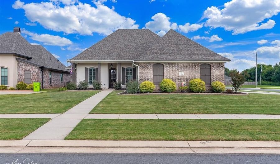 300 Ansley Cir, Benton, LA 71006 - 4 Beds, 2 Bath