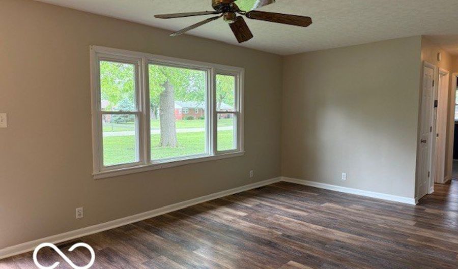 4953 S Missouri St, Indianapolis, IN 46217 - 3 Beds, 1 Bath