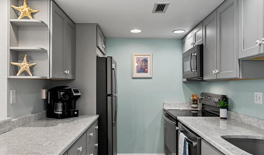 311 GEORGETOWNE HOUSE Rd, Bethany Beach, DE 19930 - 3 Beds, 2 Bath