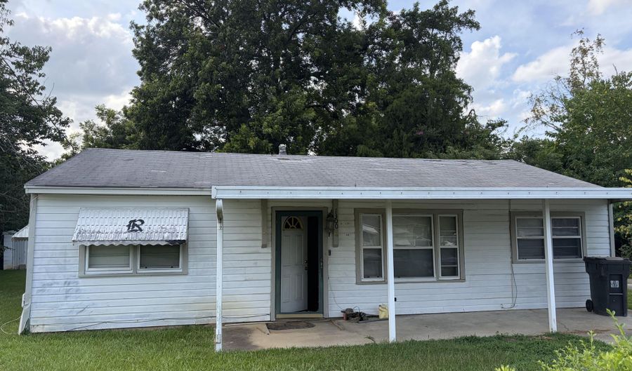 1300 Bruce St, Augusta, GA 30901 - 2 Beds, 1 Bath