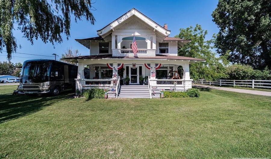 464 S Meridian St, Blackfoot, ID 83221 - 4 Beds, 2 Bath