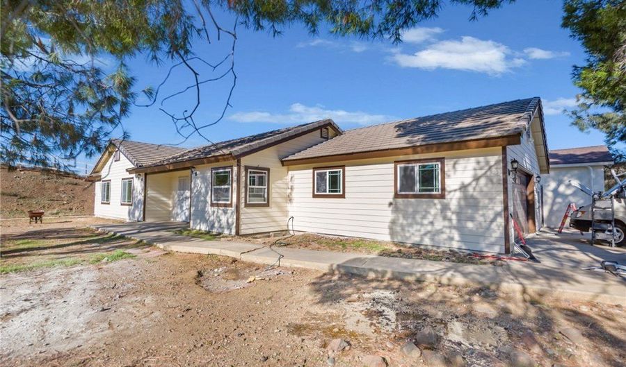 6401 Hubbard, Acton, CA 93510 - 3 Beds, 3 Bath