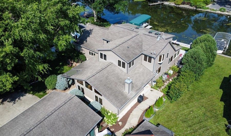 5128 Spring Ct, Madison, WI 53705 - 4 Beds, 4 Bath