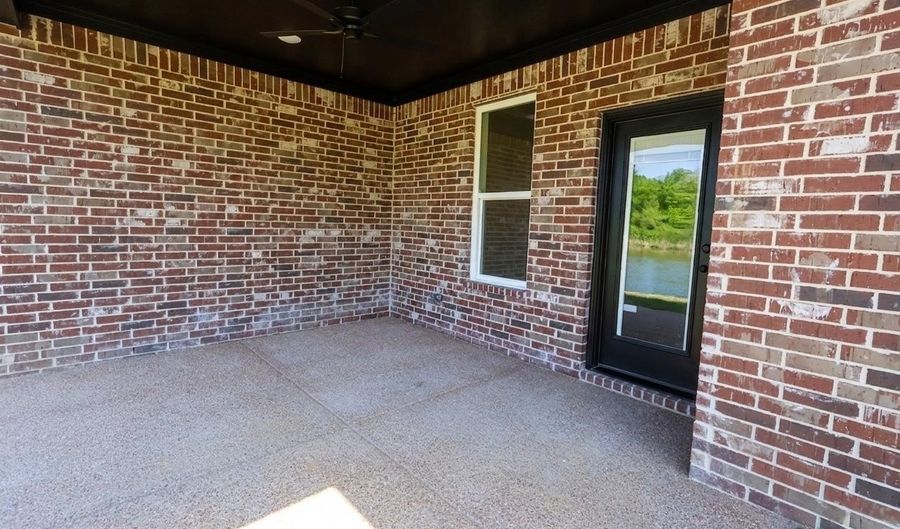 35 CATALPA Cv, Atoka, TN 38004 - 4 Beds, 3 Bath