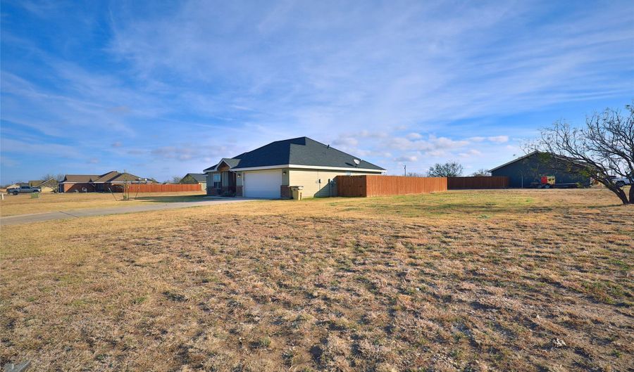 167 Big Foot Trl, Abilene, TX 79602 - 4 Beds, 2 Bath