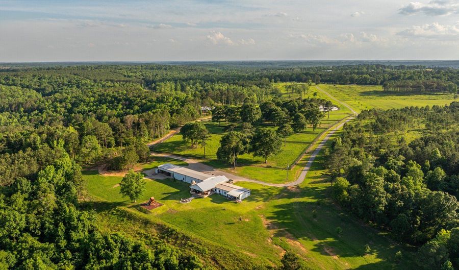 8830 County Road 57, Abbeville, AL 36310 - 6 Beds, 6 Bath