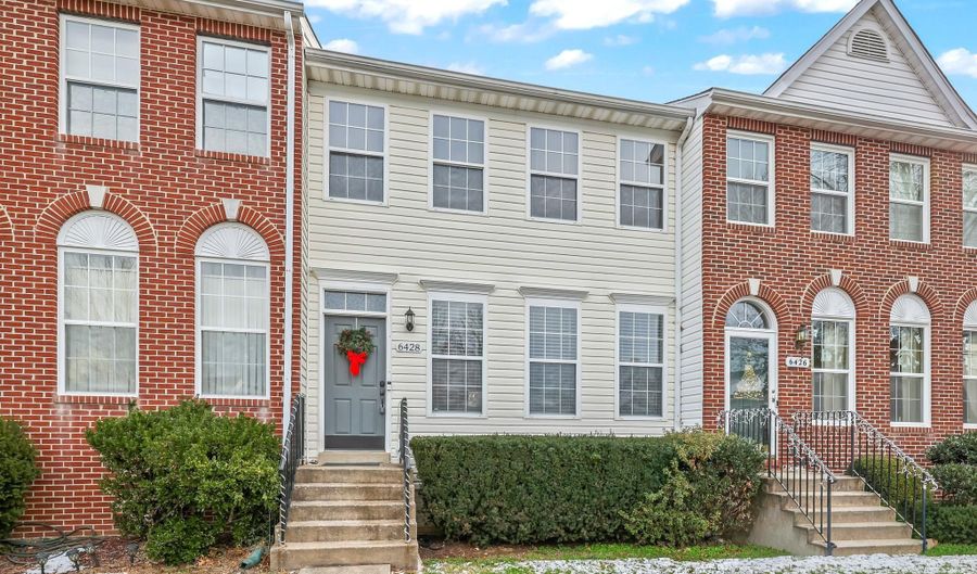 6428 WARREN POINT Ct, Alexandria, VA 22315 - 3 Beds, 2 Bath