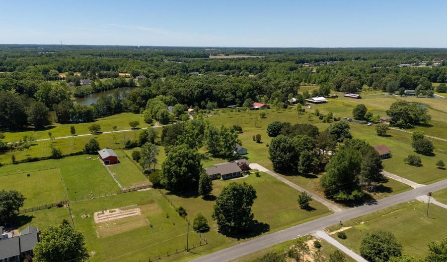 184 Bullit Cir, Ardmore, AL 35739 - 3 Beds, 2 Bath