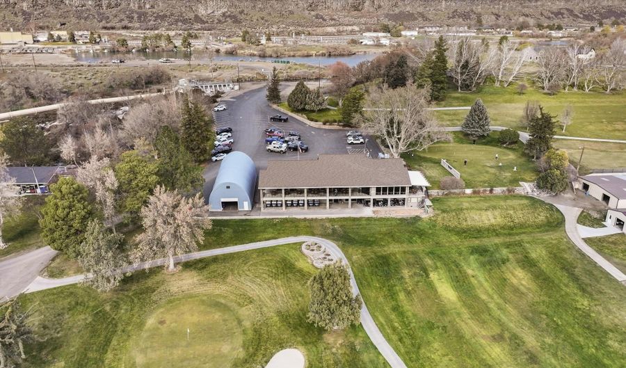 128 Riverside Ln, Buhl, ID 83316 - 3 Beds, 4 Bath