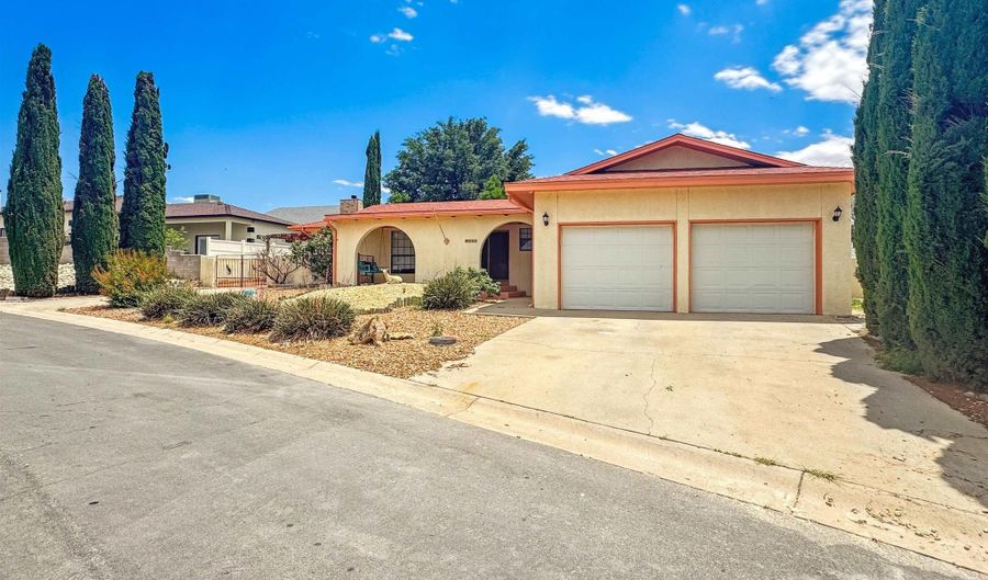 803 Latrobe Dr, Carlsbad, NM 88220 - 3 Beds, 2 Bath