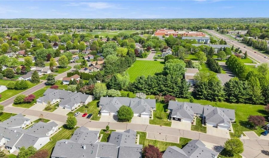 14523 Eureka Ct, Apple Valley, MN 55124 - 2 Beds, 2 Bath
