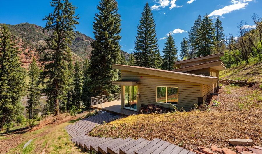 768 Kings Lake Rd, Basalt, CO 81621 - 2 Beds, 3 Bath