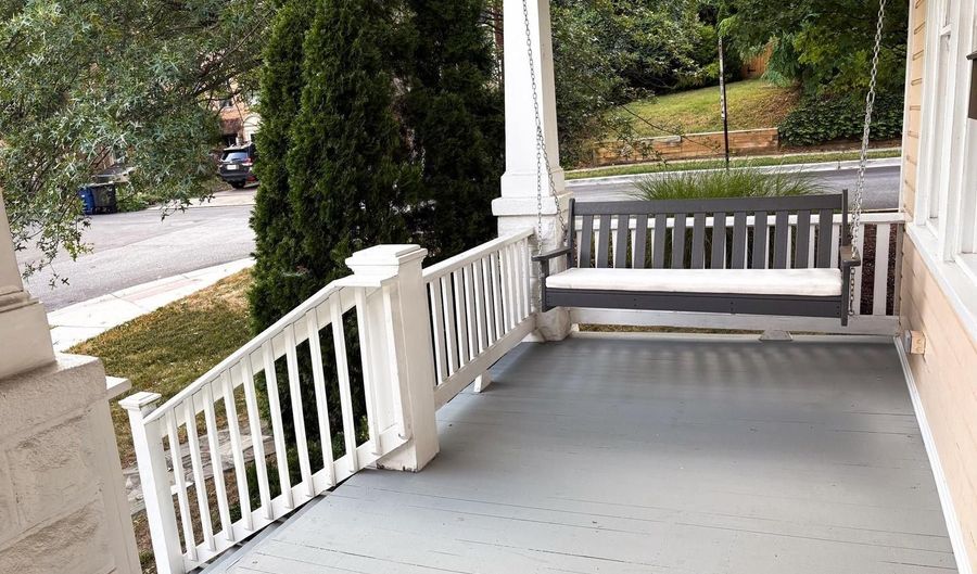 27 W WYATT Ave, Alexandria, VA 22301 - 3 Beds, 1 Bath