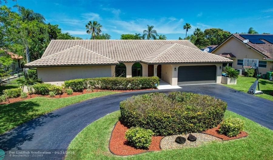 8681 NW 53rd Ct, Coral Springs, FL 33067 - 4 Beds, 3 Bath