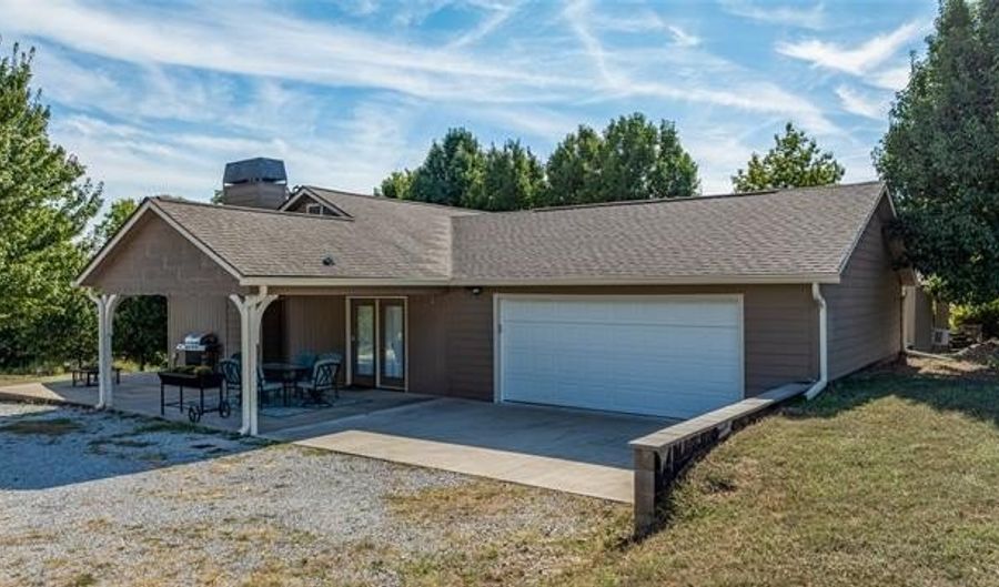 31964 Dogwood Cir, Afton, OK 74331 - 3 Beds, 2 Bath